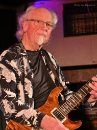 14 20221120 Martin Barre KnR NZ6_6657 1MB