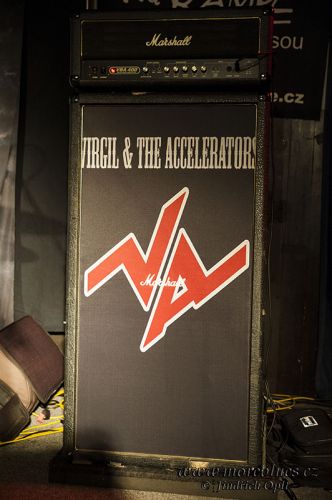 VIRGIL & THE ACCELERATORS_02